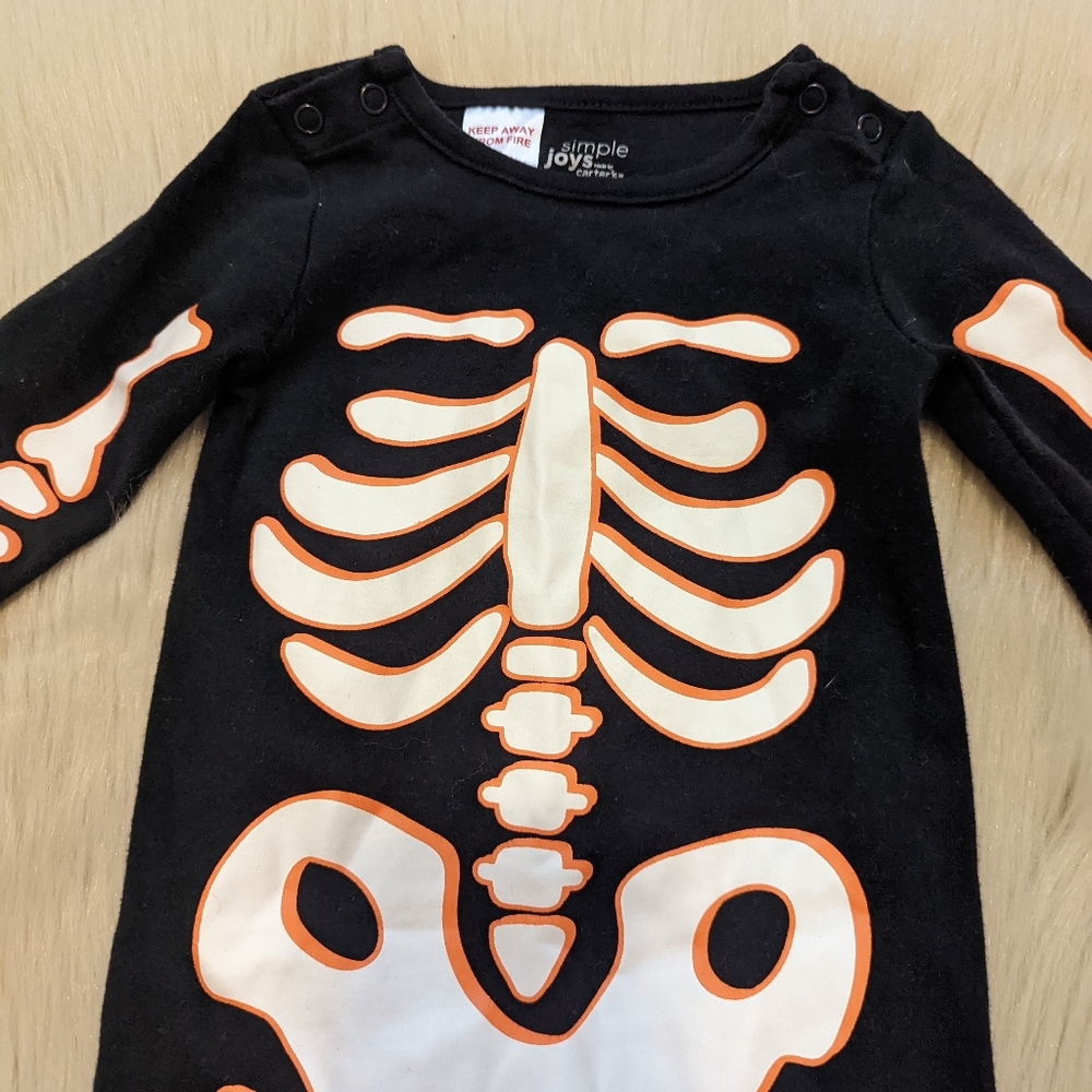Simple Joys black with white and orange skeleton footsie PJs size 6-9 M - Picture 3 of 6